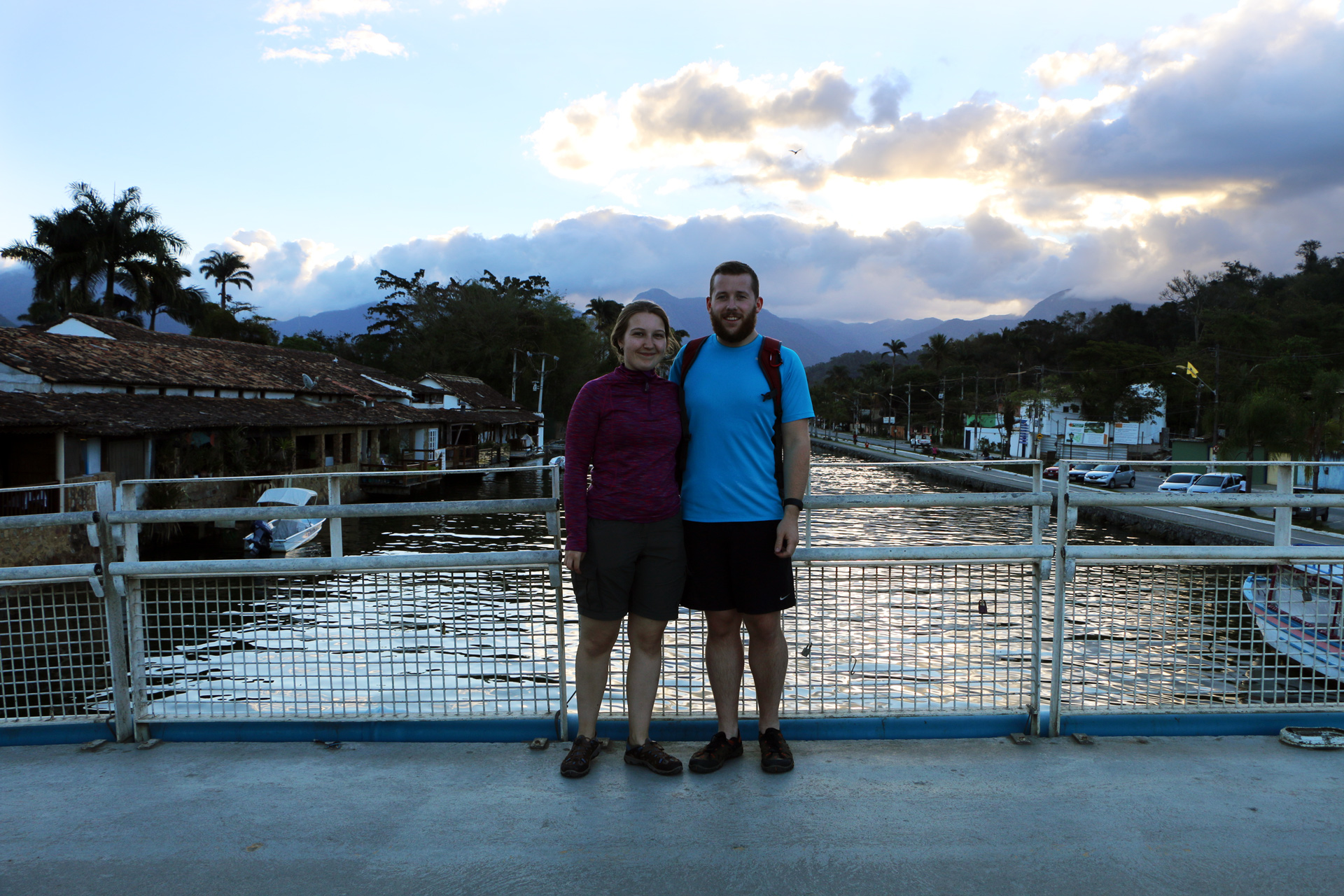 alis-alex-sunset-paraty