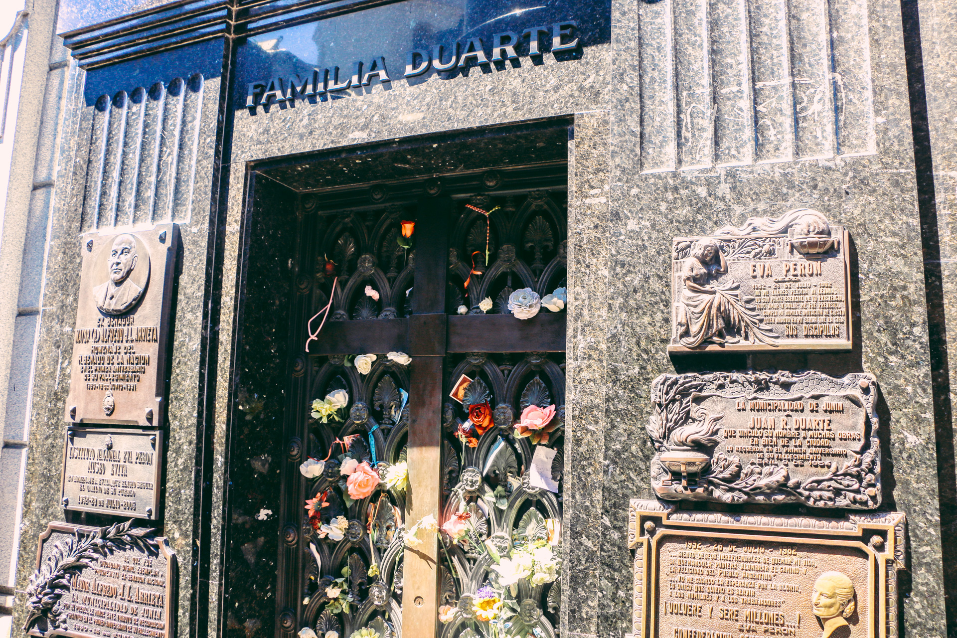 eva-perone-tomb-grave-recoleta-buenos-aires