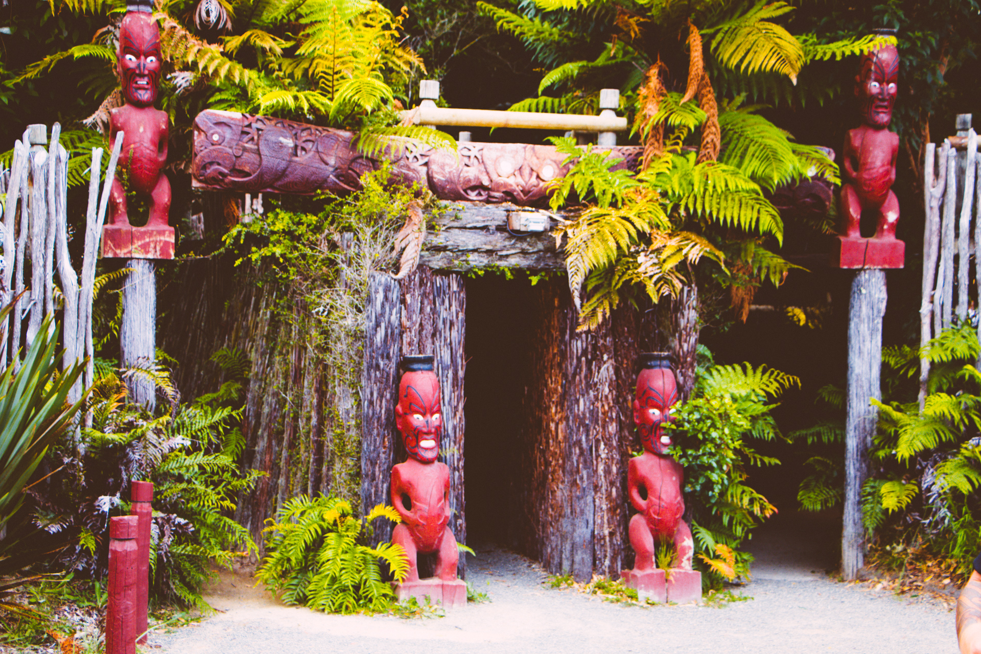 Tamaki Maori Village decorations