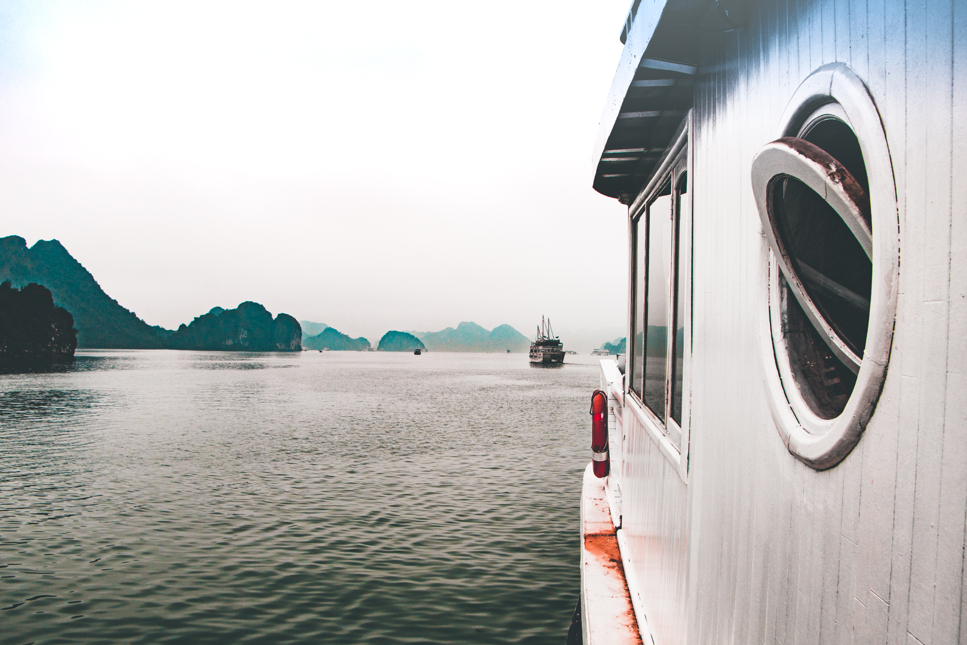 Ha Long Bay Boat